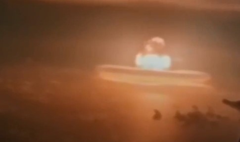 При ядрен взрив стойте далеч от врати и коридори